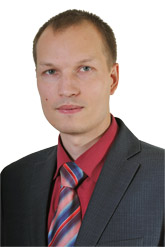 САС