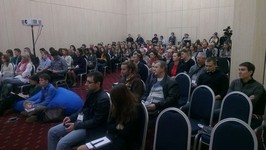 Участники форума внимательно слушали Дмитрия Эпова